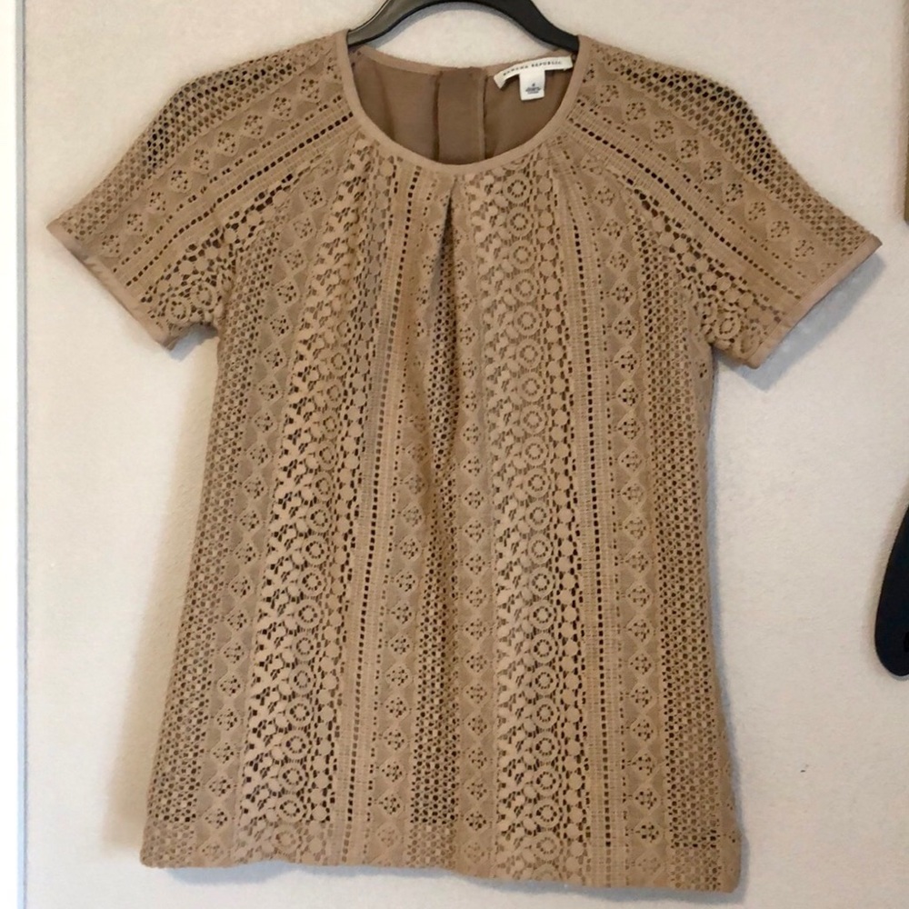 Banana Republic lace crochet top
